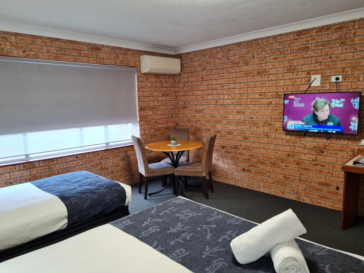 Marco Polo Motor Inn Taree Esterno foto
