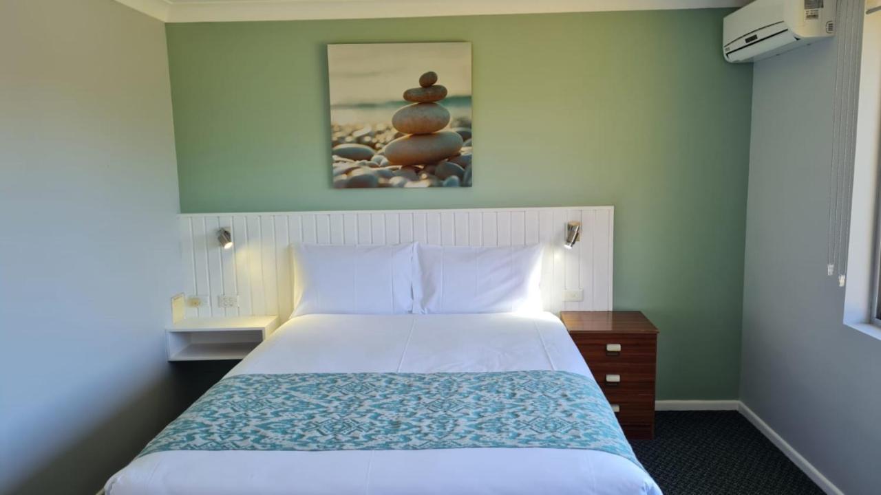 Marco Polo Motor Inn Taree Esterno foto