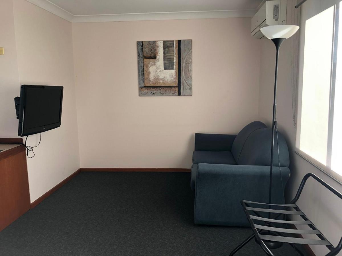 Marco Polo Motor Inn Taree Esterno foto